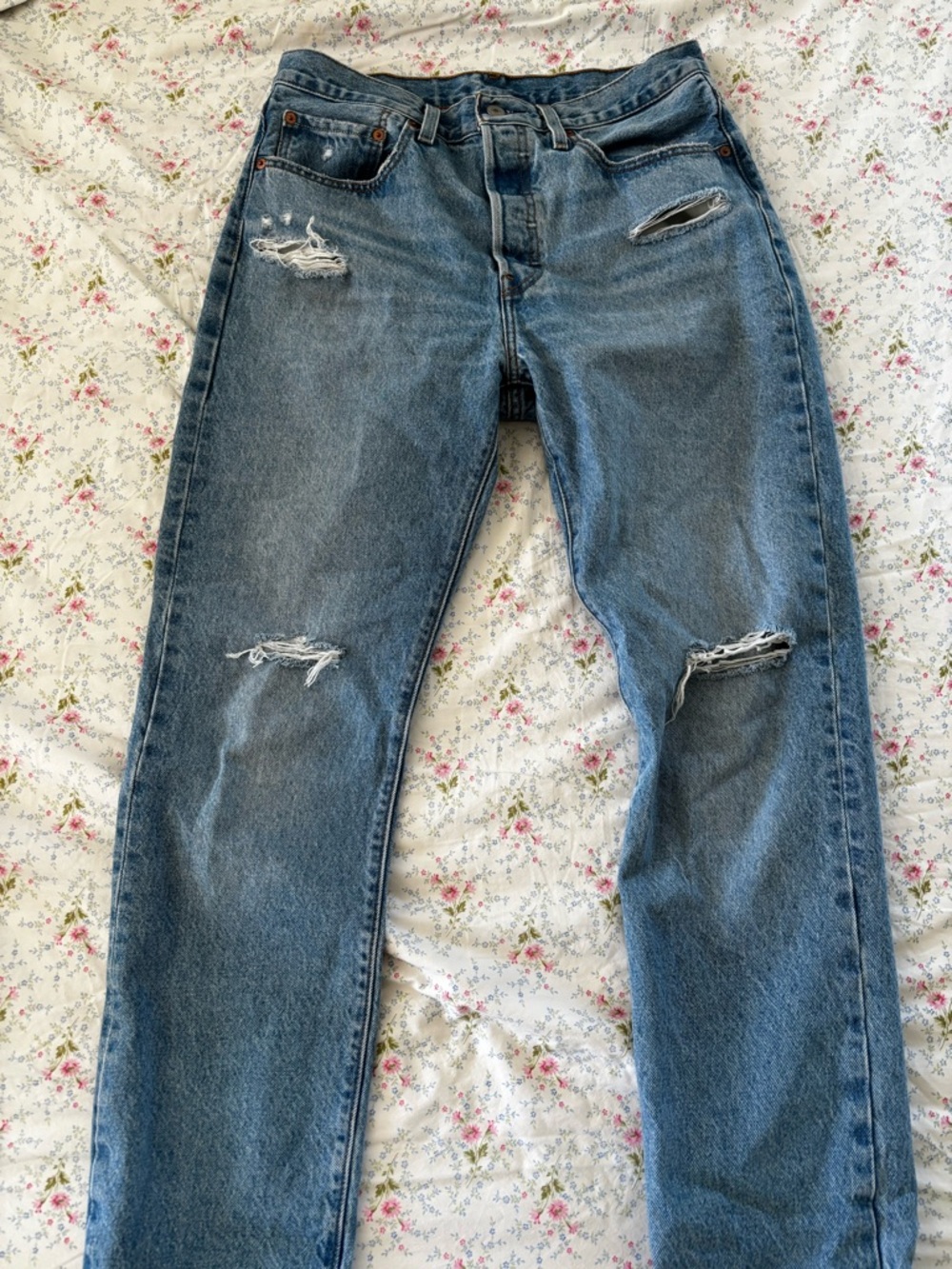 Levi's Medium Wash 501 Jeans